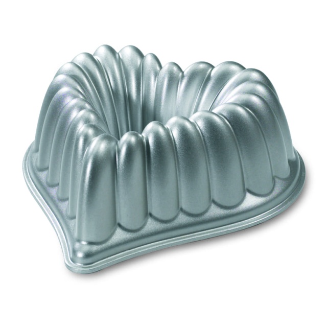 Forma do pieczenia Elegant Heart Bundt - Nordic Ware