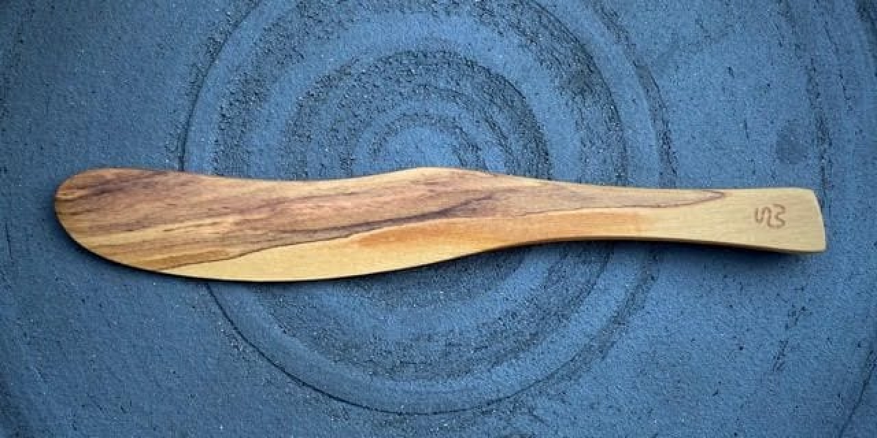 Nóż do masła z drewna oliwnego - Scanwood