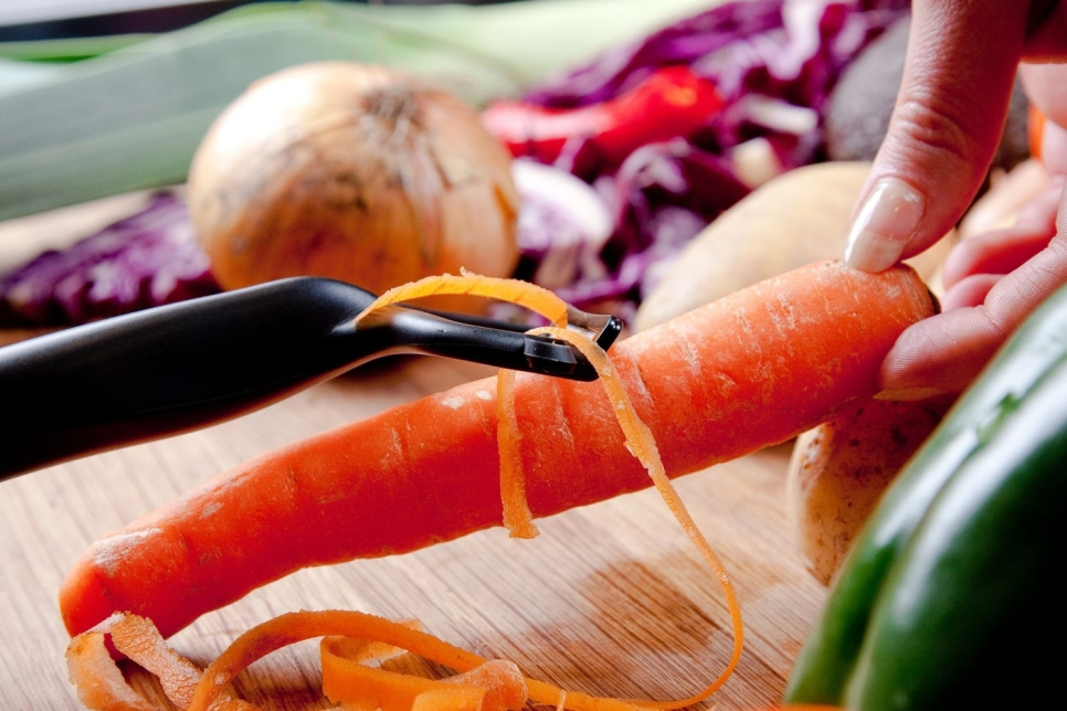 Obieraczka ceramiczna, model T, czarna - Kyocera