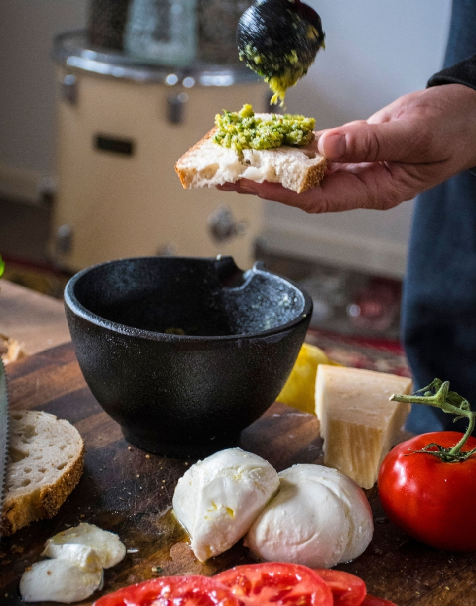 Moździerz żeliwny 15,5 cm - Satake