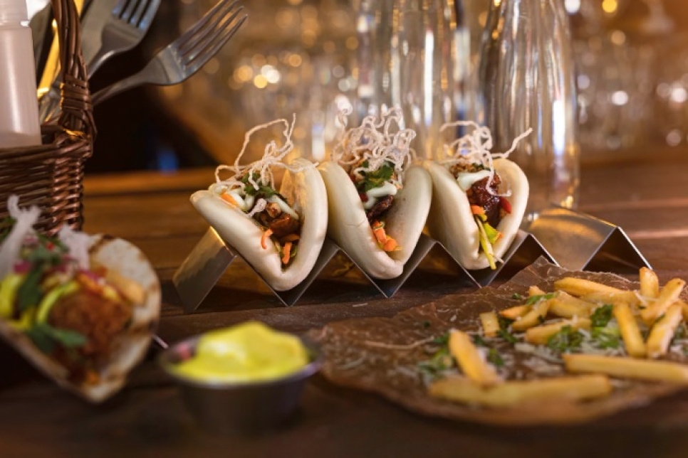 Stojak na taco/kiełbaski - Exxent