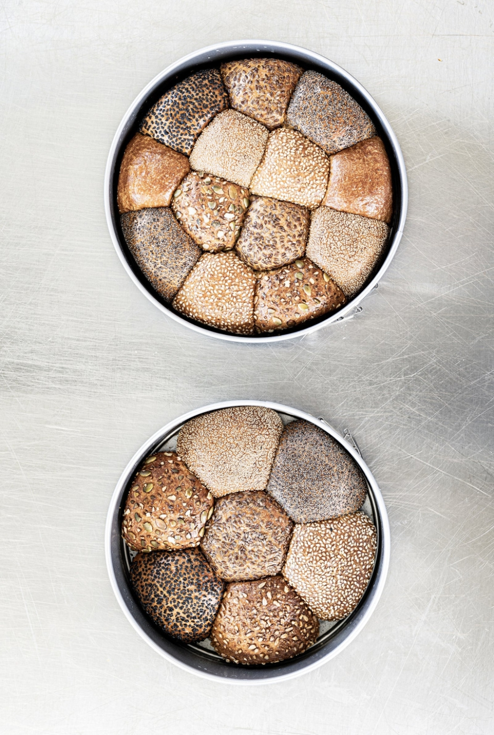 Tortownica Ø 18 cm, nieprzywierająca - Exxent Tortownica Ø 18 cm, nieprzywierająca - Exxent