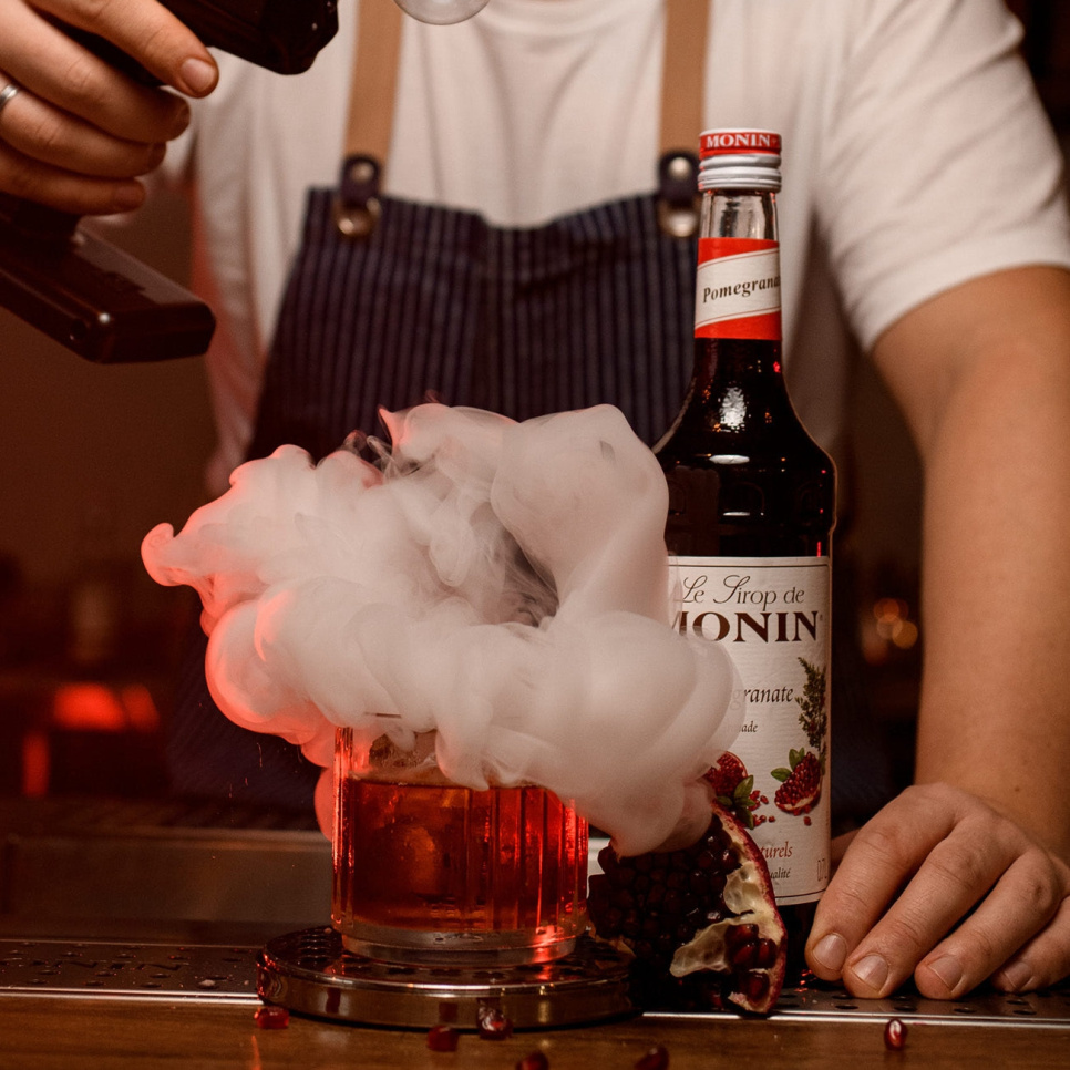 Monin Pomegranate Syrup 70 cl Monin Pomegranate Syrup 70 cl