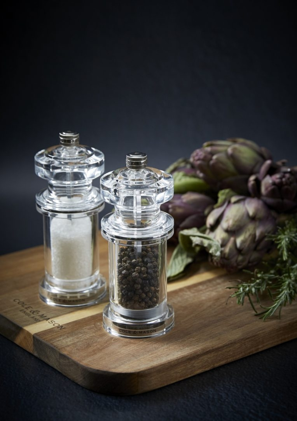 Kolor pieprzowy 605, akryl - Cole & Mason