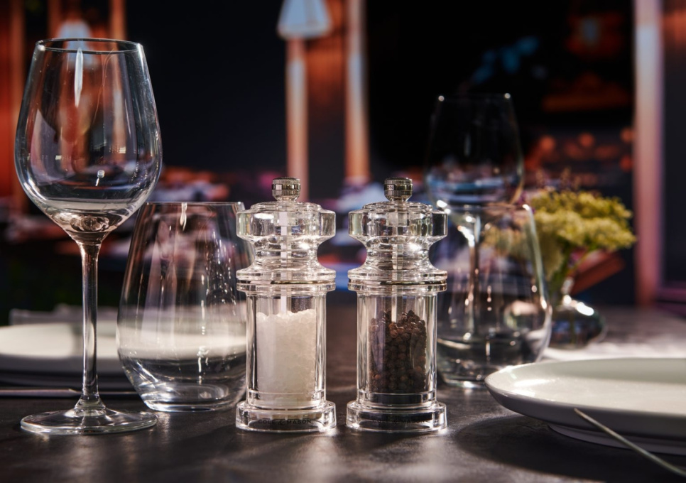 Kolor pieprzowy 605, akryl - Cole & Mason