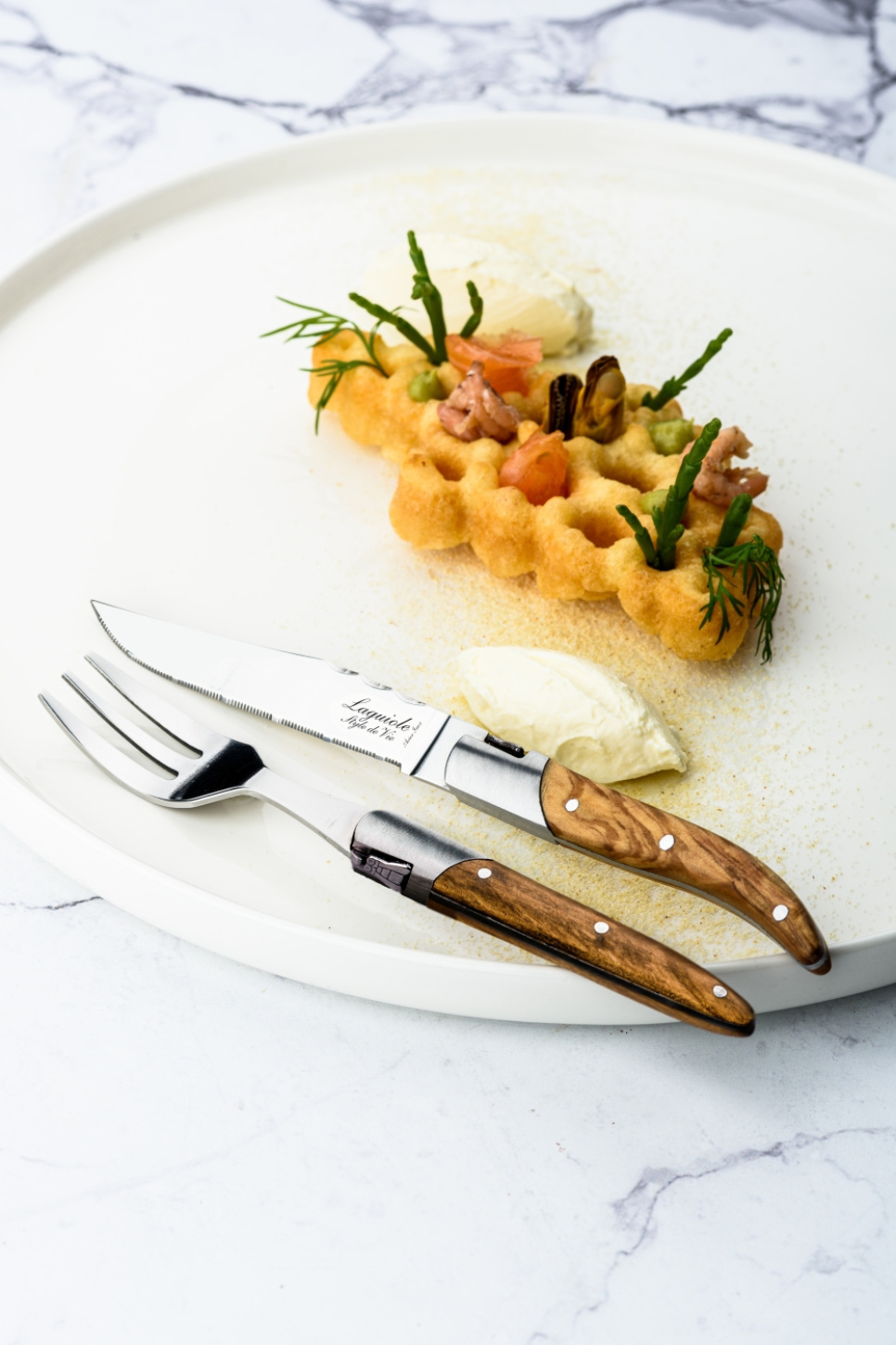 Tygiel żelazny, zestaw trzech sztuk - Plate-it Tygiel żelazny, zestaw trzech sztuk - Plate-it