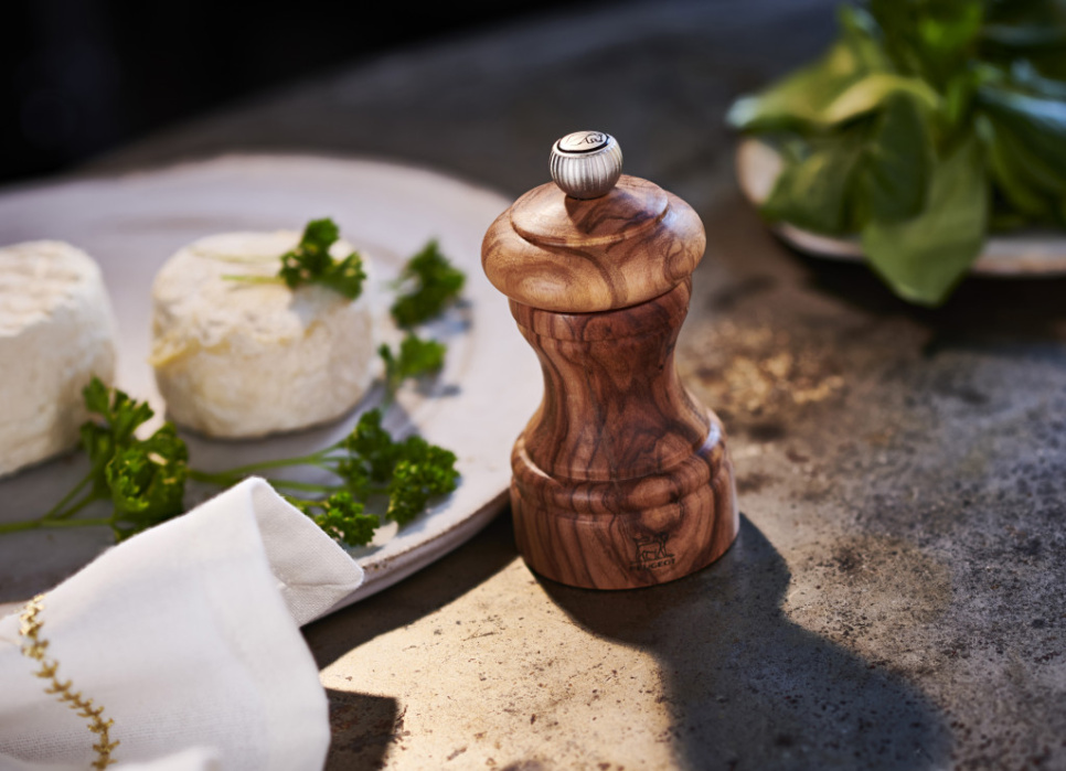 Młynek do pieprzu, 10 cm, Bistro Specials, Drewno Oliwne - Peugeot