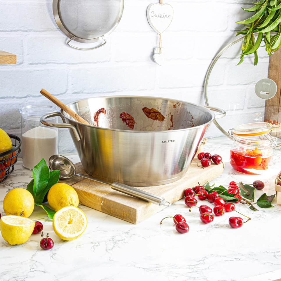 Duży garnek ze stali nierdzewnej - Cristel Duży garnek ze stali nierdzewnej - Cristel