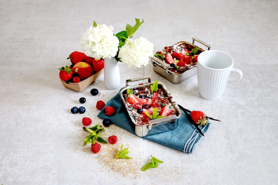 Brytfanna 3-warstwowa ze stali nierdzewnej , 10 x 12 cm, CastelPro - Cristel Brytfanna 3-warstwowa ze stali nierdzewnej , 10 x 12 cm, CastelPro - Cristel