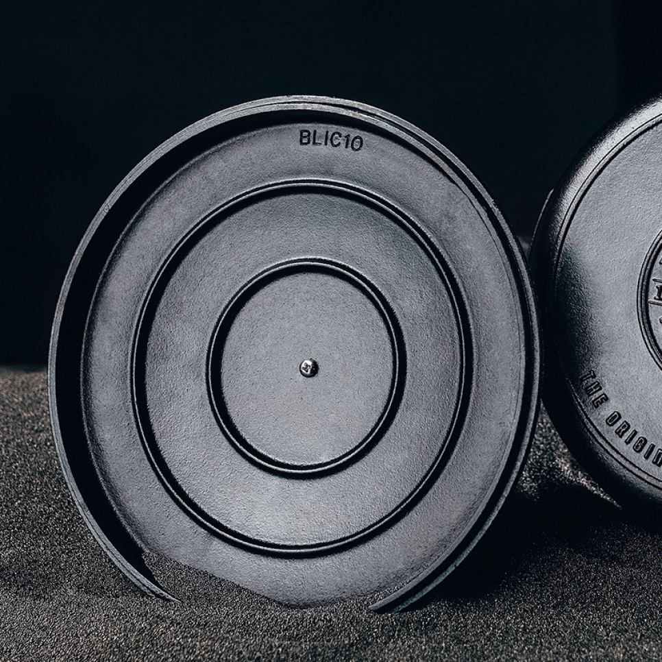 Pokrywa żeliwna, Blacklock - Lodge