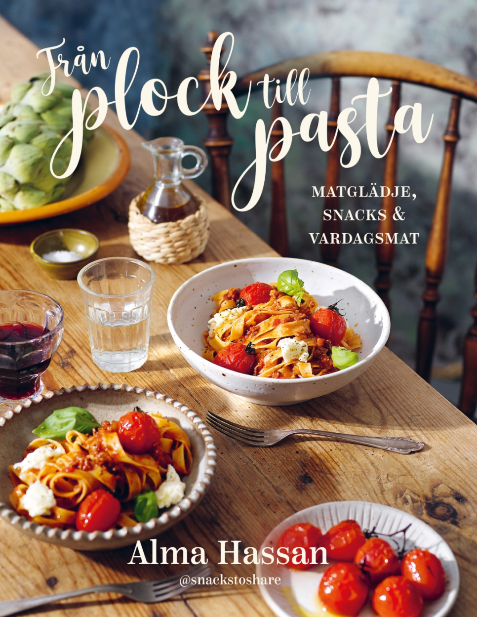 Från Plock till Pasta - Alma Hassan w grupie Gotowanie / Książki kucharskie / Codzienna żywność w The Kitchen Lab (1355-36095)