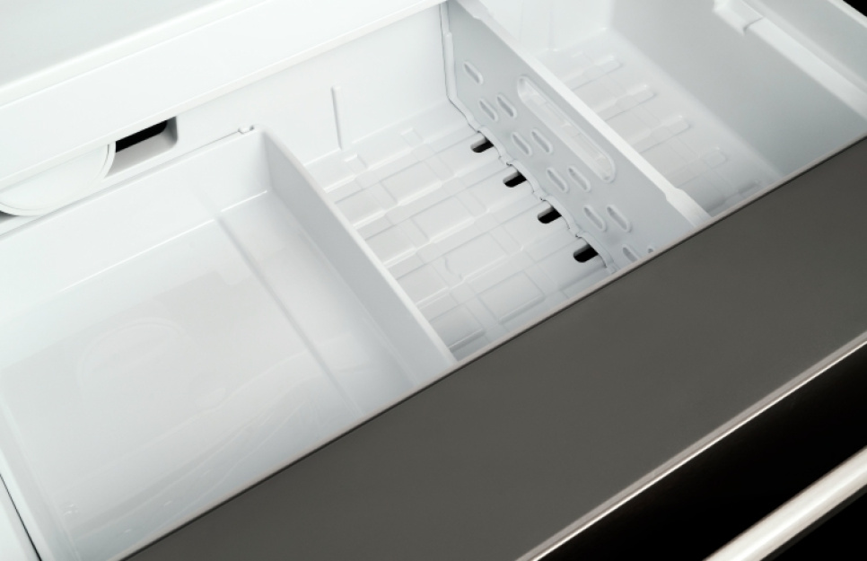 Chłodziarko-zamrażarka side-by-side Master z kostkarką do lodu, stal nierdzewna - Bertazzoni Chłodziarko-zamrażarka side-by-side Master z kostkarką do lodu, stal nierdzewna - Bertazzoni