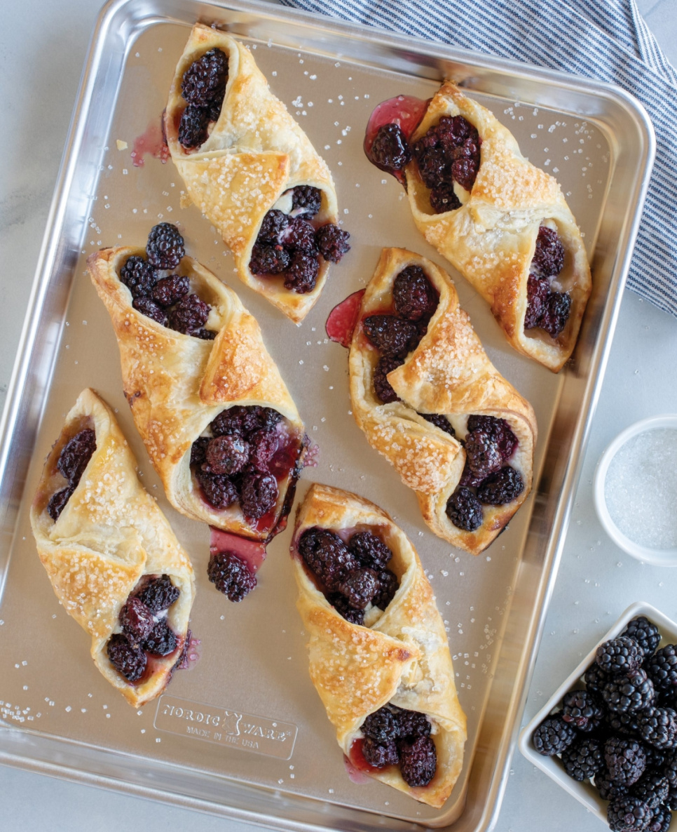 Blacha do pieczenia z aluminium, Jelly Roll Naturals - Nordic Ware