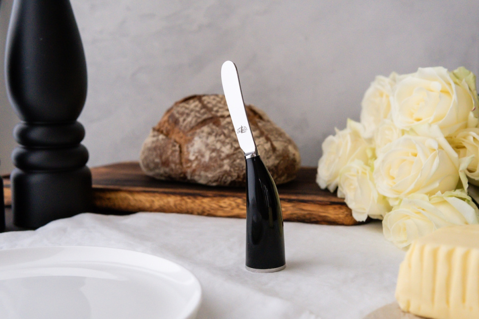 Nóż do masła z rękojeścią z ciemnego rogu, Lou Bure - Forge de Laguiole Nóż do masła z rękojeścią z ciemnego rogu, Lou Bure - Forge de Laguiole