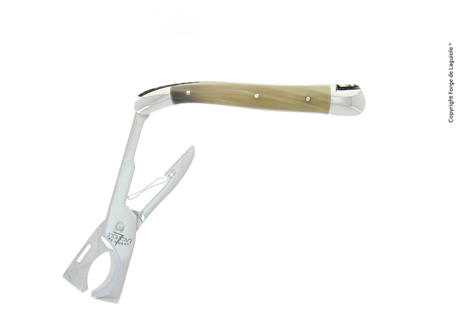 Obcinacz do cygar, uchwyt z jasnego rogu, polerowany - Forge de Laguiole w grupie Nakrycie stołu / Inne do nakrycia stołu / Pozycje specjalne w The Kitchen Lab (1446-32873)