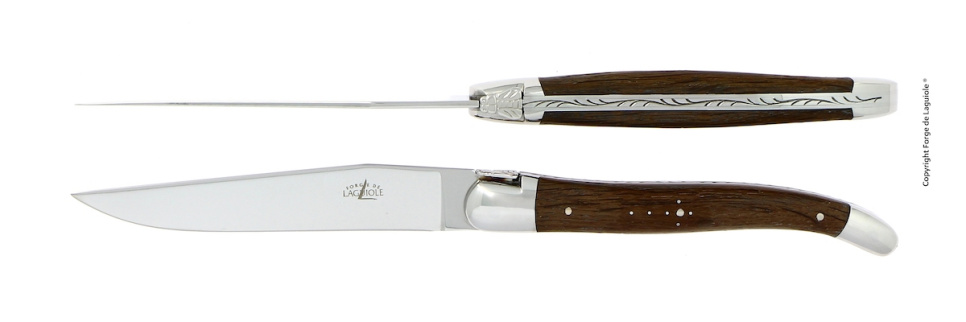 Dwa noże, rękojeść ze skamieniałego dębu, polerowane, Tradition - Forge de Laguiole w grupie Nakrycie stołu / Sztućce / Noże w The Kitchen Lab (1446-32892)