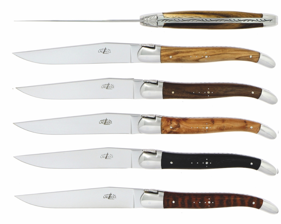 Sześć noży, rękojeści z różnych gatunków twardego drewna, polerowane, Tradition - Forge de Laguiole w grupie Nakrycie stołu / Sztućce / Noże w The Kitchen Lab (1446-32915)