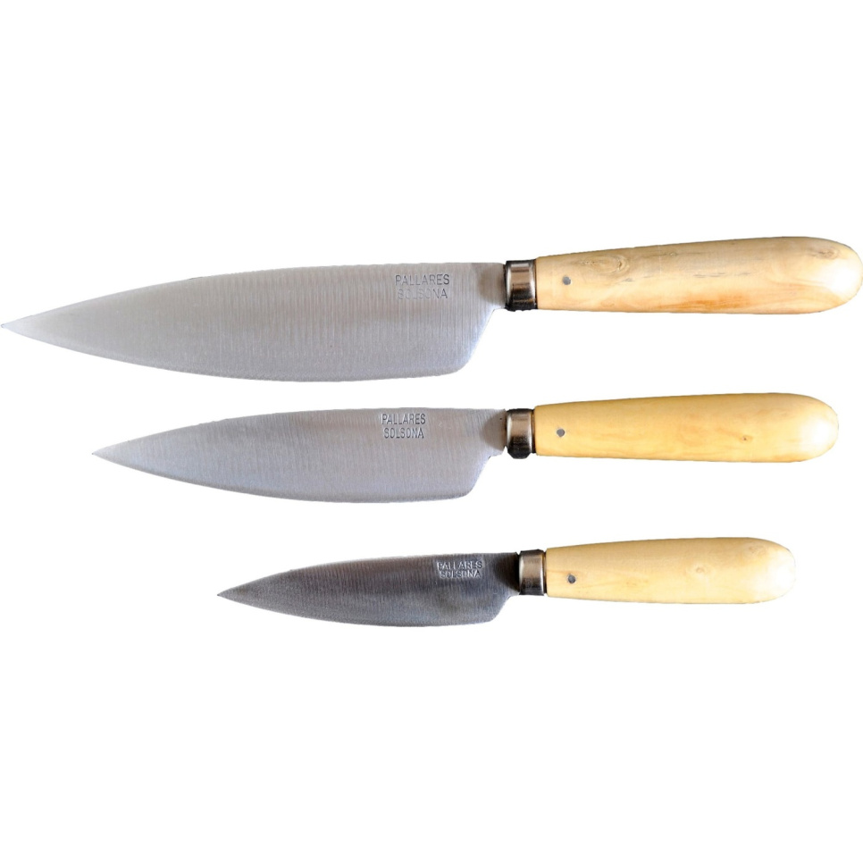 Noże kuchenne, stal węglowa, zestaw 3 sztuk, osłona z czarnego materiału - Pallarès w grupie Gotowanie / Noże kuchenne / Zestaw noży w The Kitchen Lab (1451-25215)