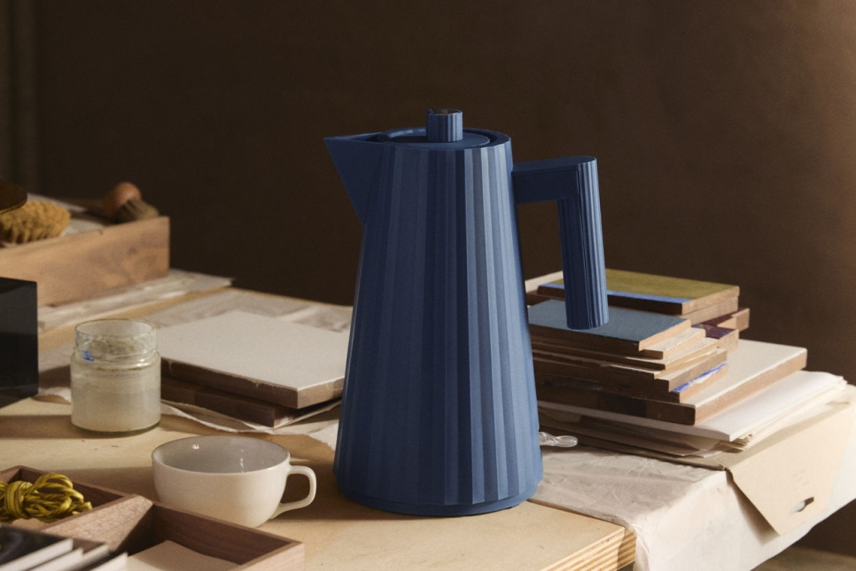 Czajnik, Plissé, niebieski - Alessi - 1,7 litra