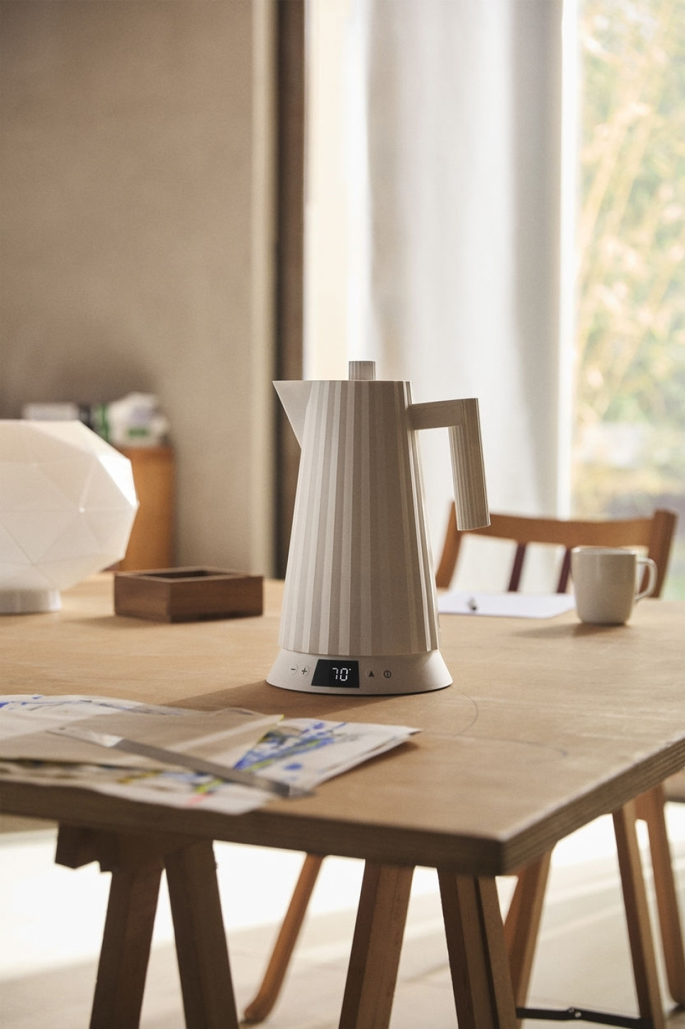 Czajnik z regulacją temperatury, Plissé, biały - Alessi