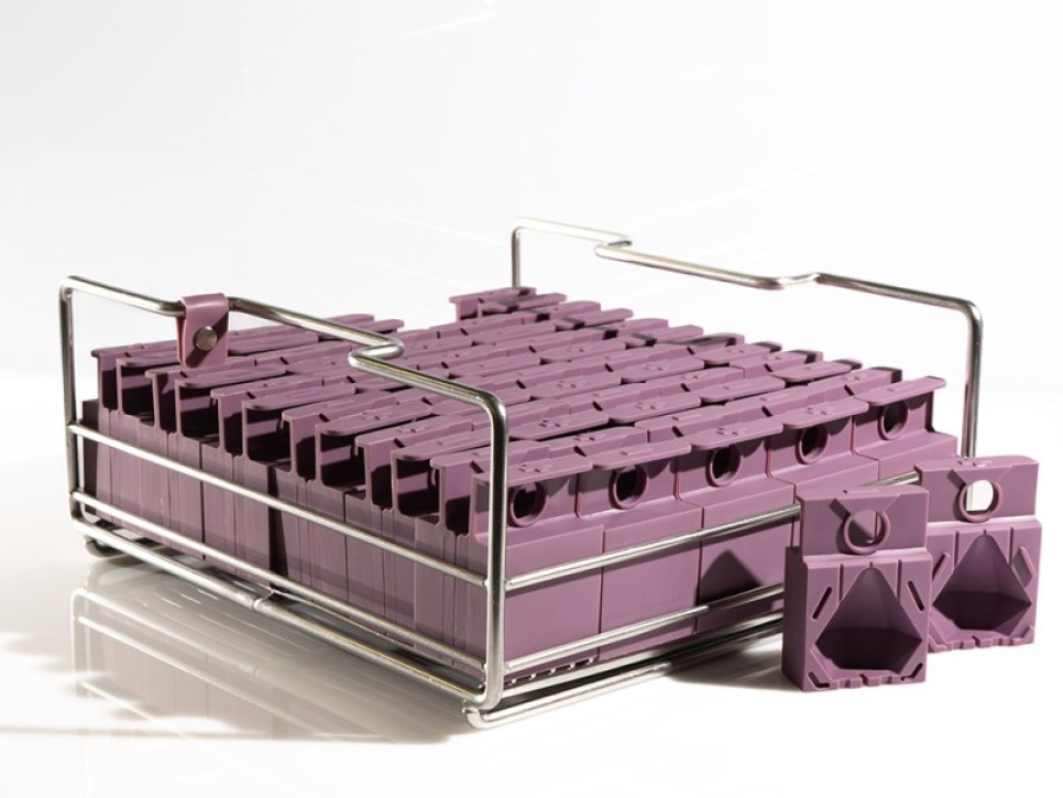 Zestaw 30 silikonowych foremek 6 x 5 cm Diamond do Alinia Gotowa maszyna do lodu - 100% Chef w grupie Urządzenia kuchenne / Chłodzenie i mrożenie / Kostkarki do lodu w The Kitchen Lab (1532-31048)
