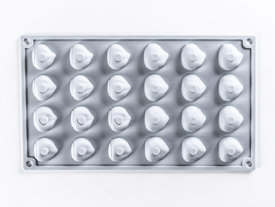 Forma silikonowa do dekoracji, kasztan - 100% Chef Forma silikonowa do dekoracji, kasztan - 100% Chef