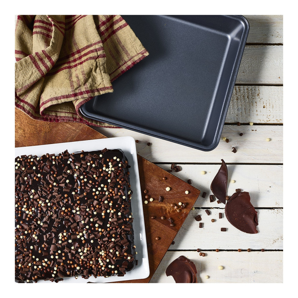 Kwadratowa forma pieczenia, 22,5 cm x 22,5 cm - de Buyer Kwadratowa forma pieczenia, 22,5 cm x 22,5 cm - de Buyer