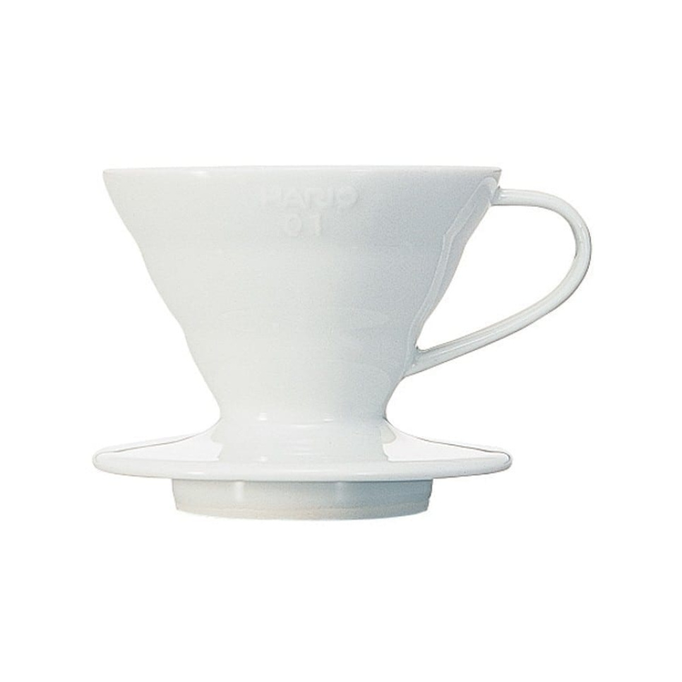 V60 01, Uchwyt filtra z porcelany - Hario w grupie Herbata i kawa / Brew coffee / Pour over / Uchwyt filtra w The Kitchen Lab (1636-15925)