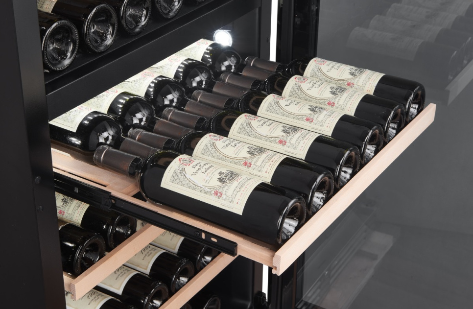 Chłodziarka do wina, Storage 130 DS - Vigneron Chłodziarka do wina, Storage 130 DS - Vigneron