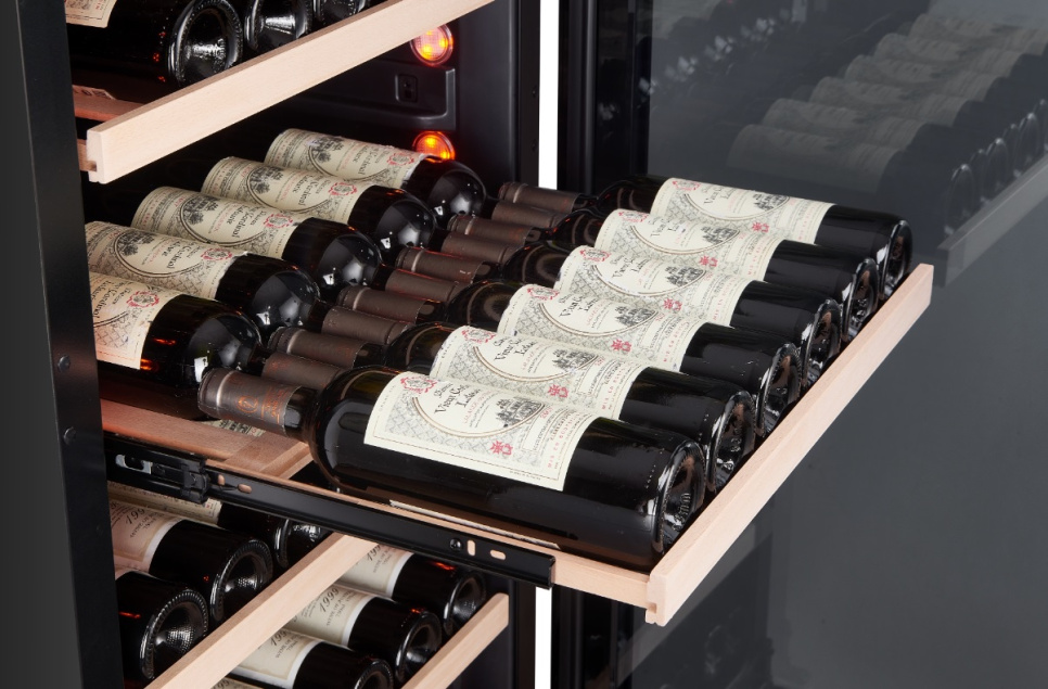 Chłodziarka do wina, Przechowywanie 170 SS - Vigneron