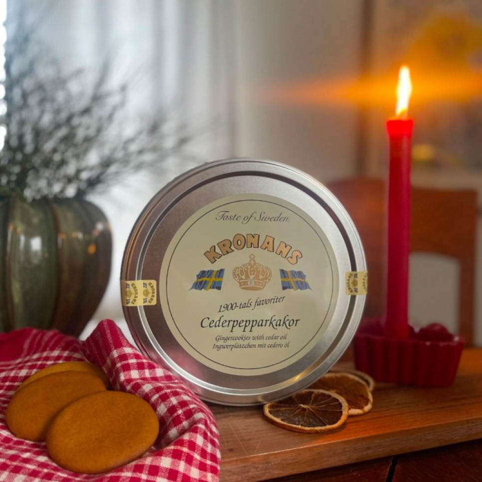 Ciasteczka imbirowe z olejkiem cedrowym, 500 g - Kronans Ciasteczka imbirowe z olejkiem cedrowym, 500 g - Kronans