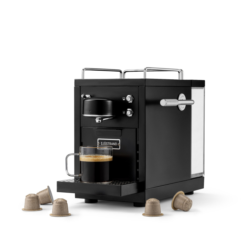 Ekspres na kapsułki, The Original Espresso Capsule Machine, czarny - Sjöstrand w grupie Herbata i kawa / Brew coffee / Aparaty do kawy w The Kitchen Lab (2237-31693)