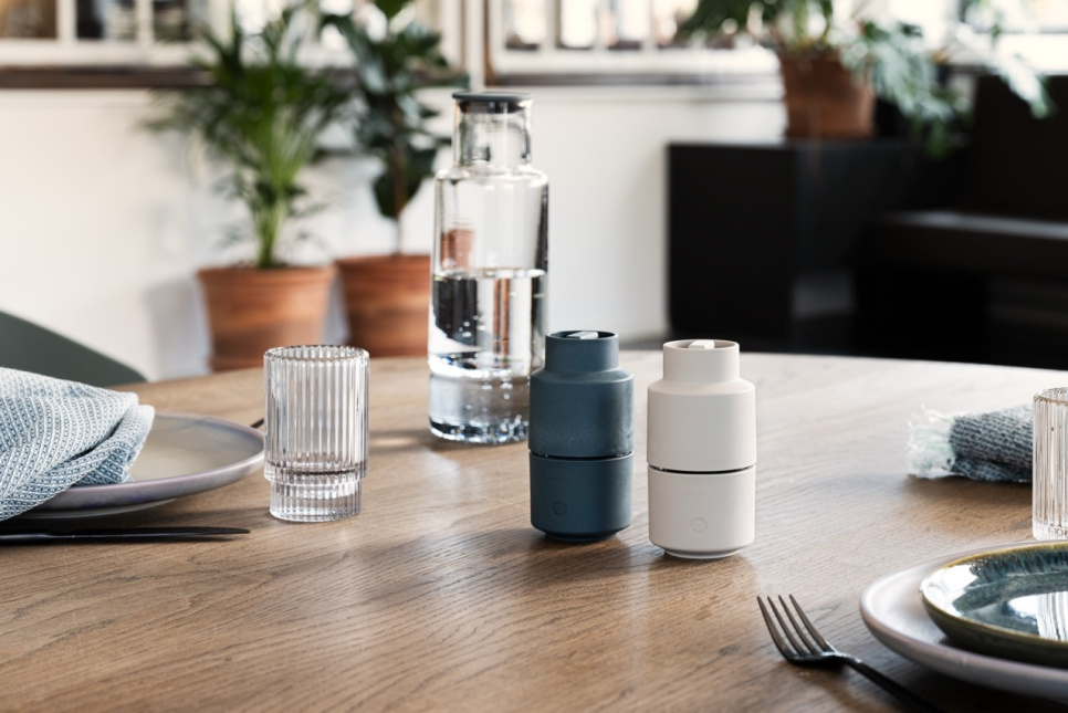 Młynek do pieprzu Billund, 12 cm - Crushgrind - Blueberry