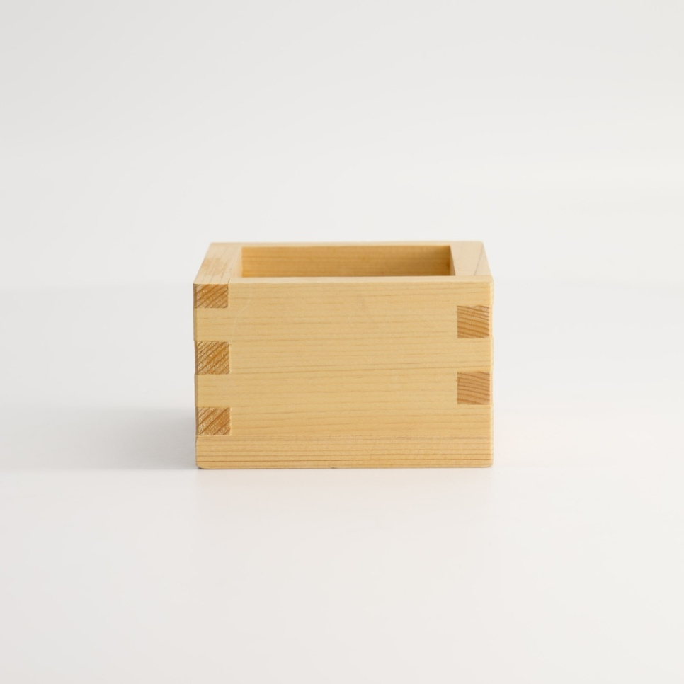 Masu, drewniany kubek do sake, 8 x 8 cm w grupie Gotowanie / Przybory kuchenne / Kuchnia azjatycka w The Kitchen Lab (2252-33065)