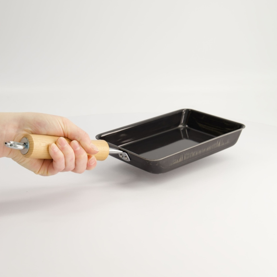 Japońska patelnia do omletów