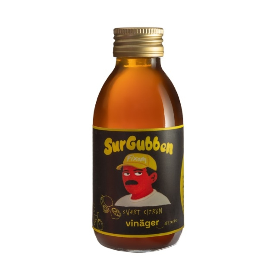 Ocet z czarnej cytryny, 145 ml - Surgubben w grupie Gotowanie / Przyprawy i środki aromatyzujące / Spiżarnia w The Kitchen Lab (2316-36349)